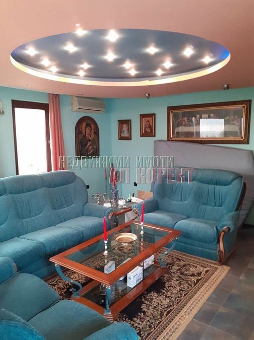 Снимка 255864186