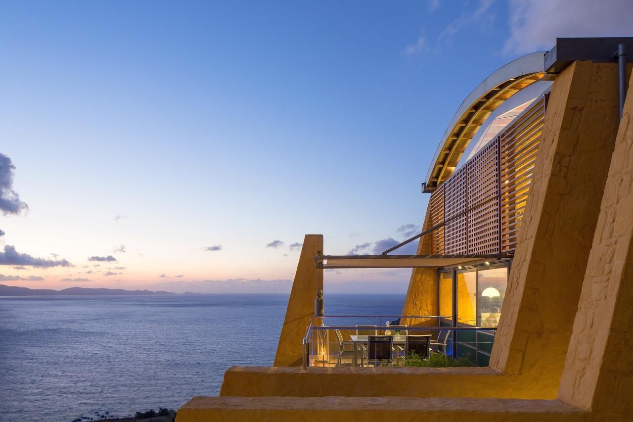 Villa for sale, 280sqm, 3,150,000€ Ravdoucha Spiti24