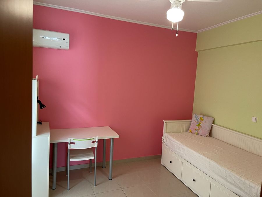 Photo 269056743