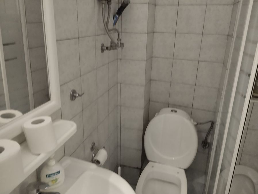 Photo 277171050