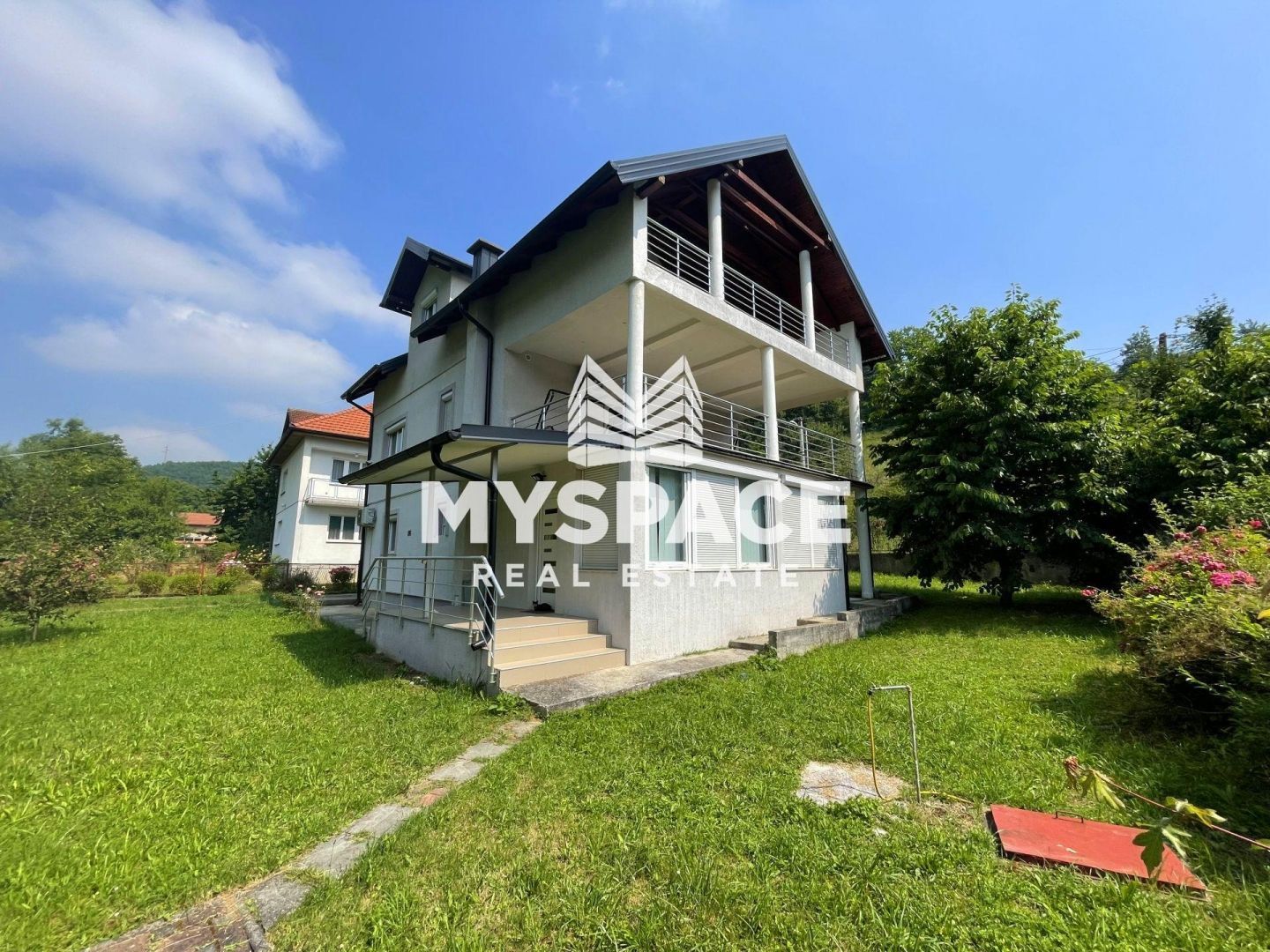 Kuća 216 m2 na prodaju Sarajevo - Novi grad, Rečica