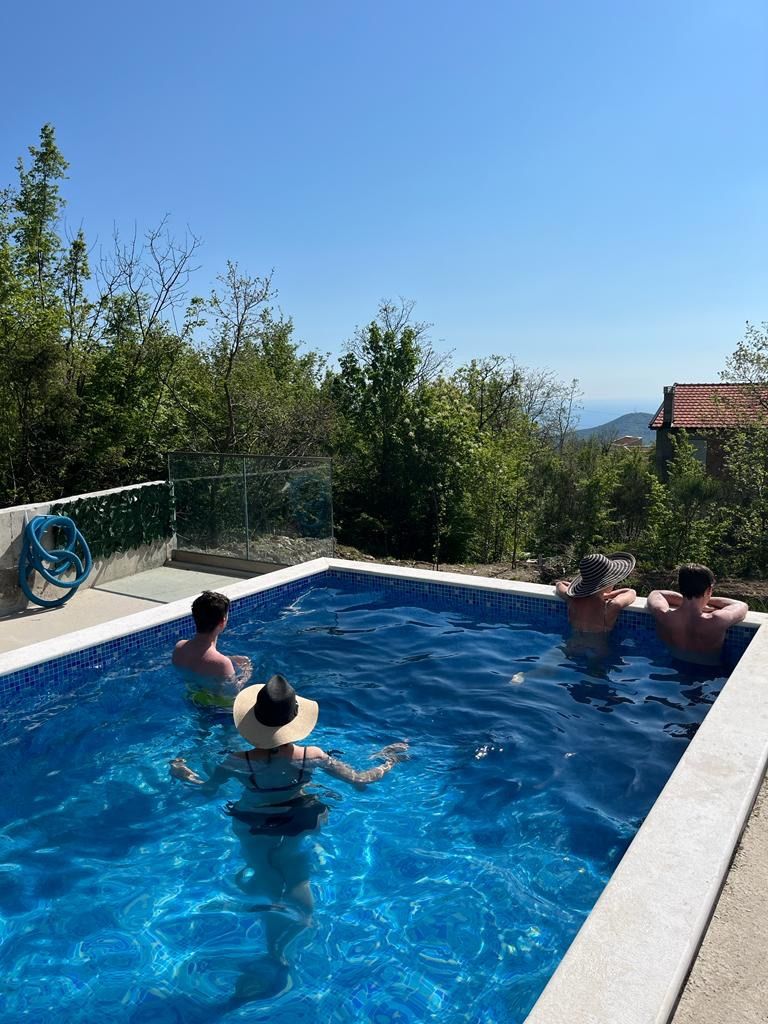 Spacious 3 Bedroom Apartment in Lapcici, Budva 5