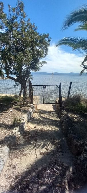 Photo 284627622