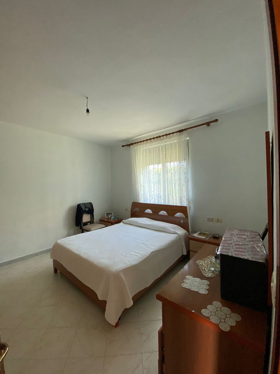 2 bed VillaHouse for sale in Durres Albania, price 170,000 EUR, Rruga