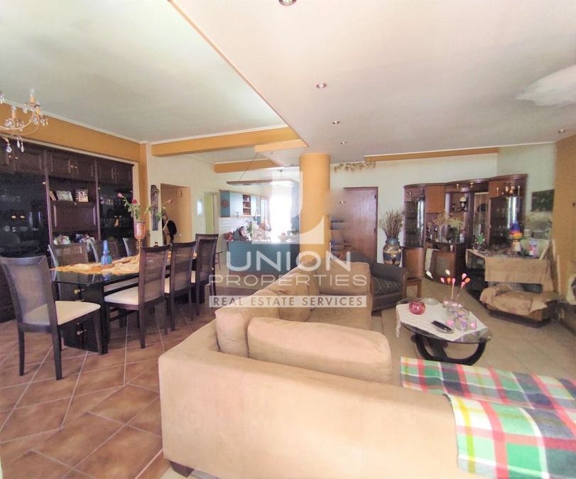 Γκαρσονιέρα στον Πειραιά