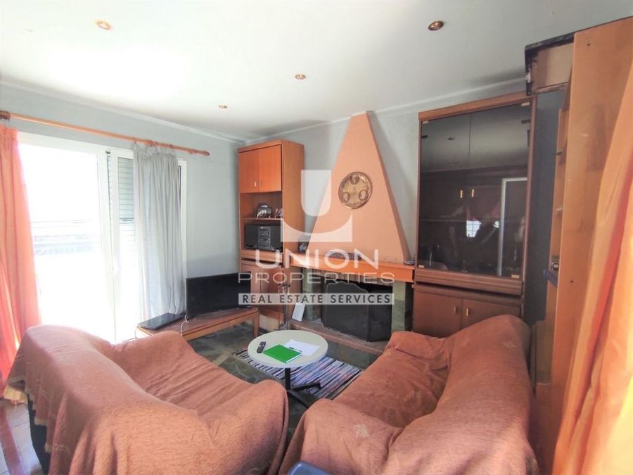 Γκαρσονιέρα στον Πειραιά - Εικόνα 2