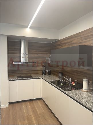 Снимка 293009085