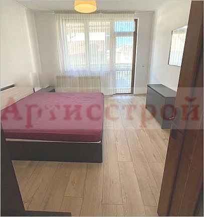 Photo 294777297