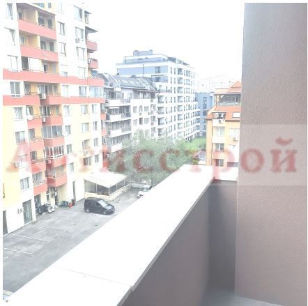 Снимка 296422539