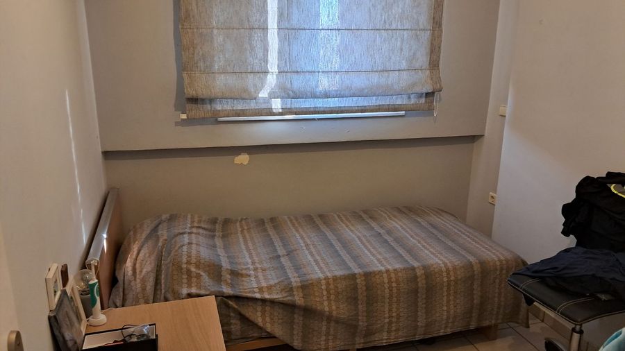 Photo 296843850