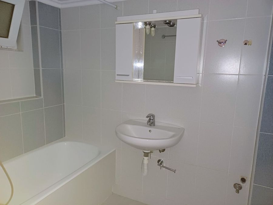 Photo 297784938