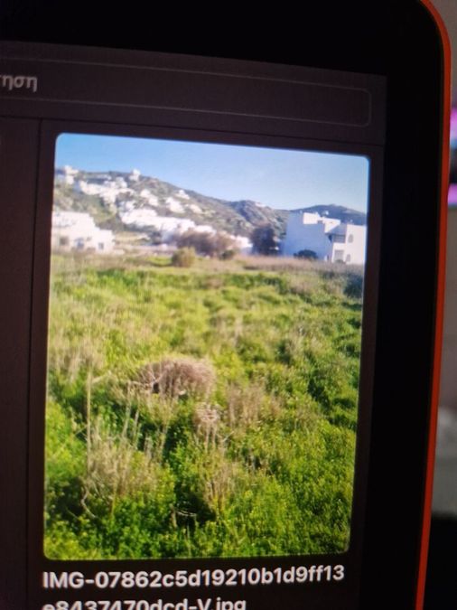 Plot Main town - Chora