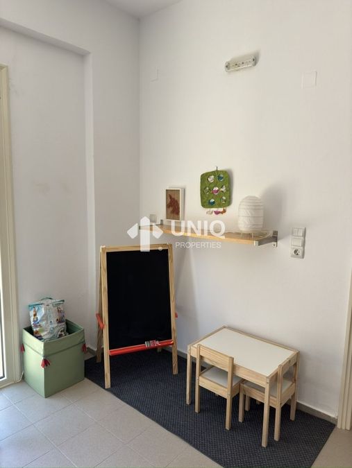 Photo 300516675