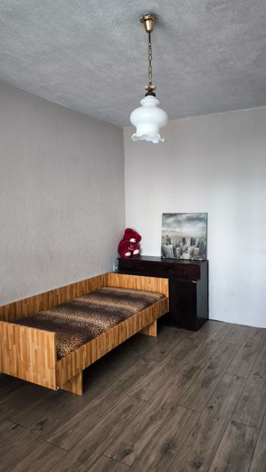 Снимка 303000777