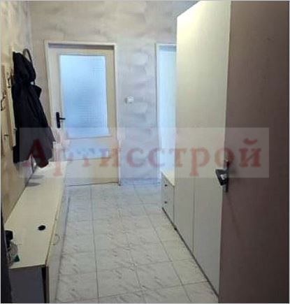 Снимка 304007898