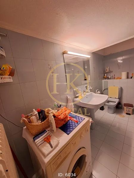 Γκαρσονιέρα στον Πειραιά - Εικόνα 3