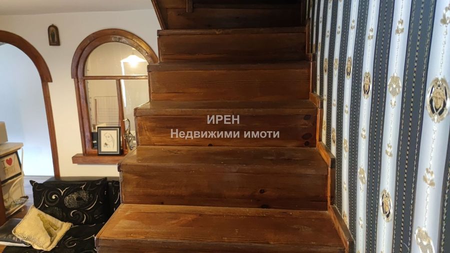 Снимка 305345514