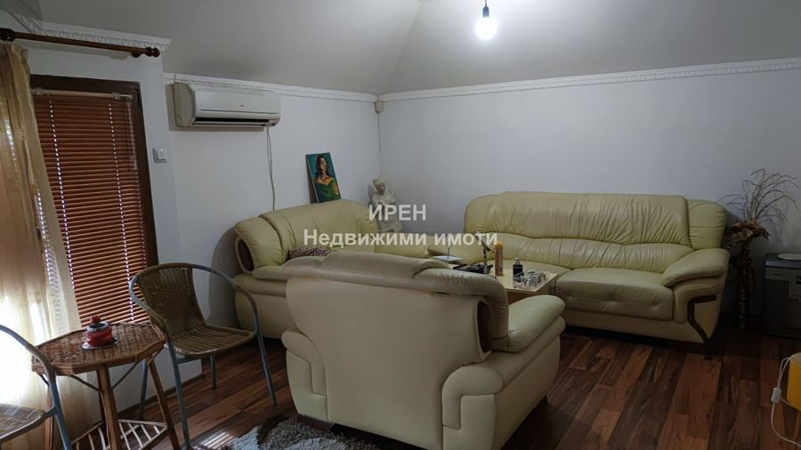 Снимка 305345517