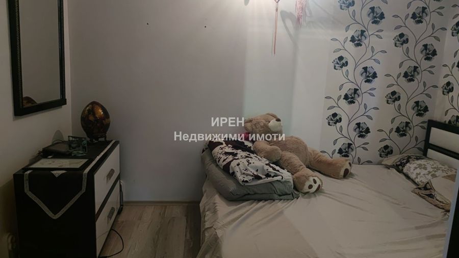 Снимка 305345532