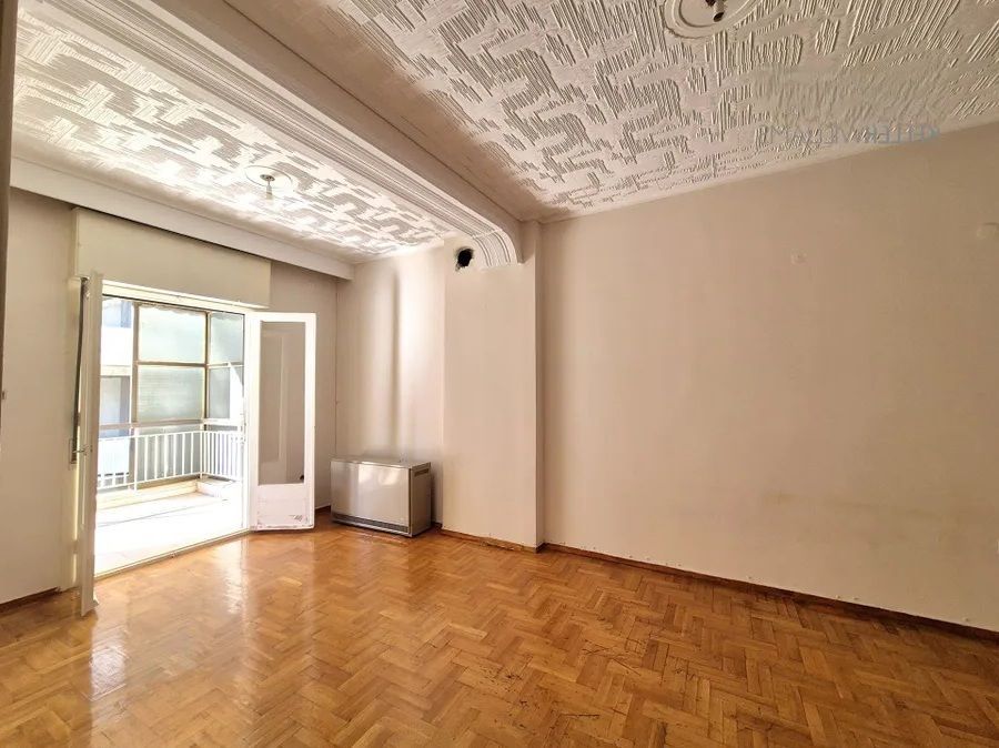 Снимка 307617795