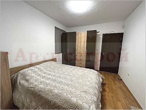 Снимка 308013804