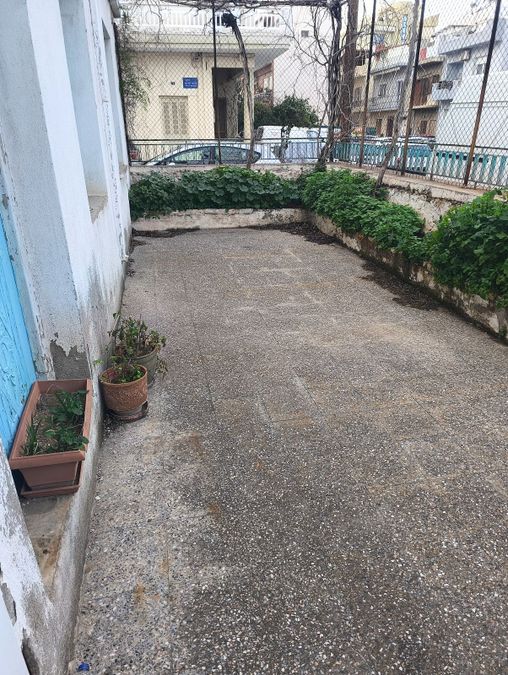Photo 308227077