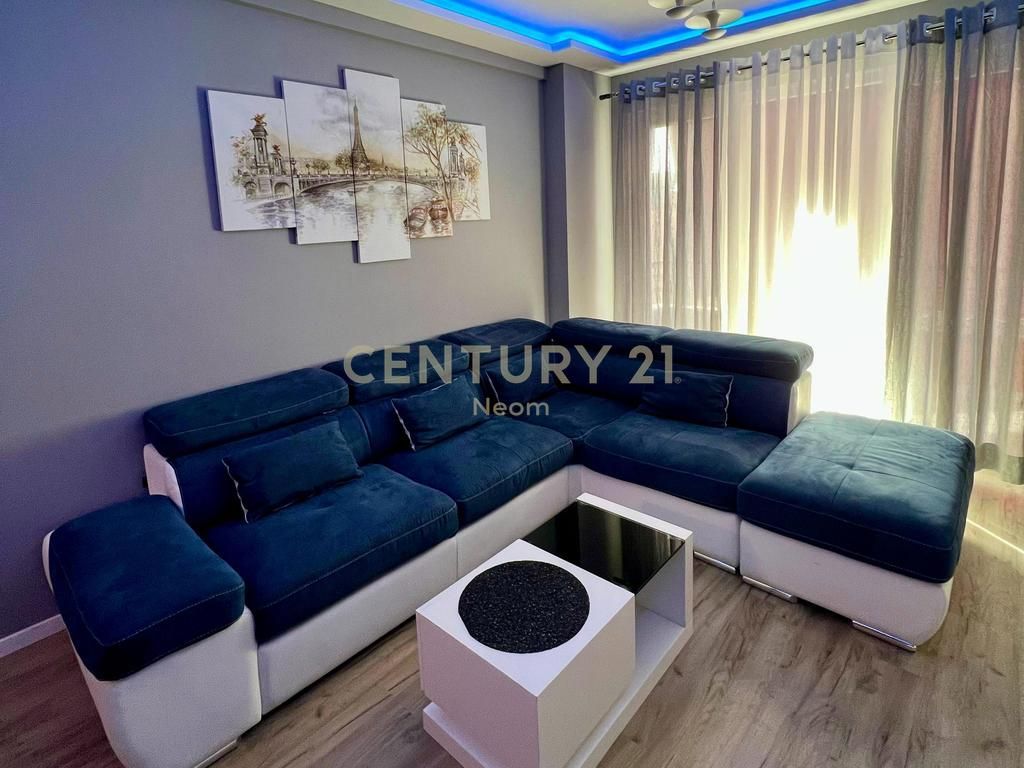 Apartament në shitje Astiri