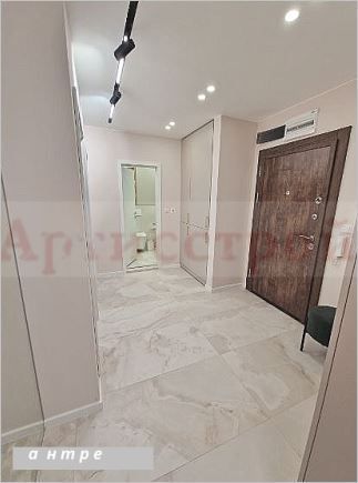 Снимка 310853358