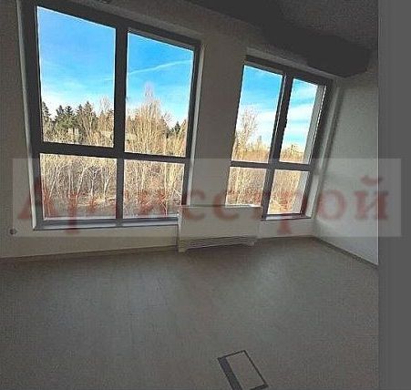 Снимка 312579645