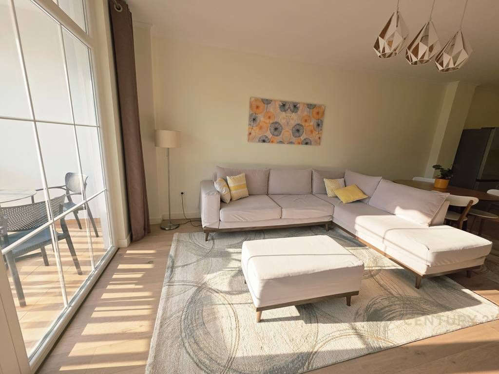 Apartament me qira Liceu artistik