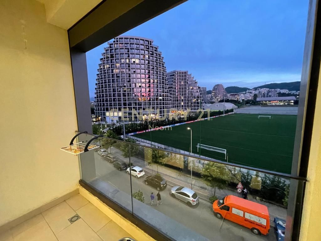 Apartament me qira Liqeni Artificial