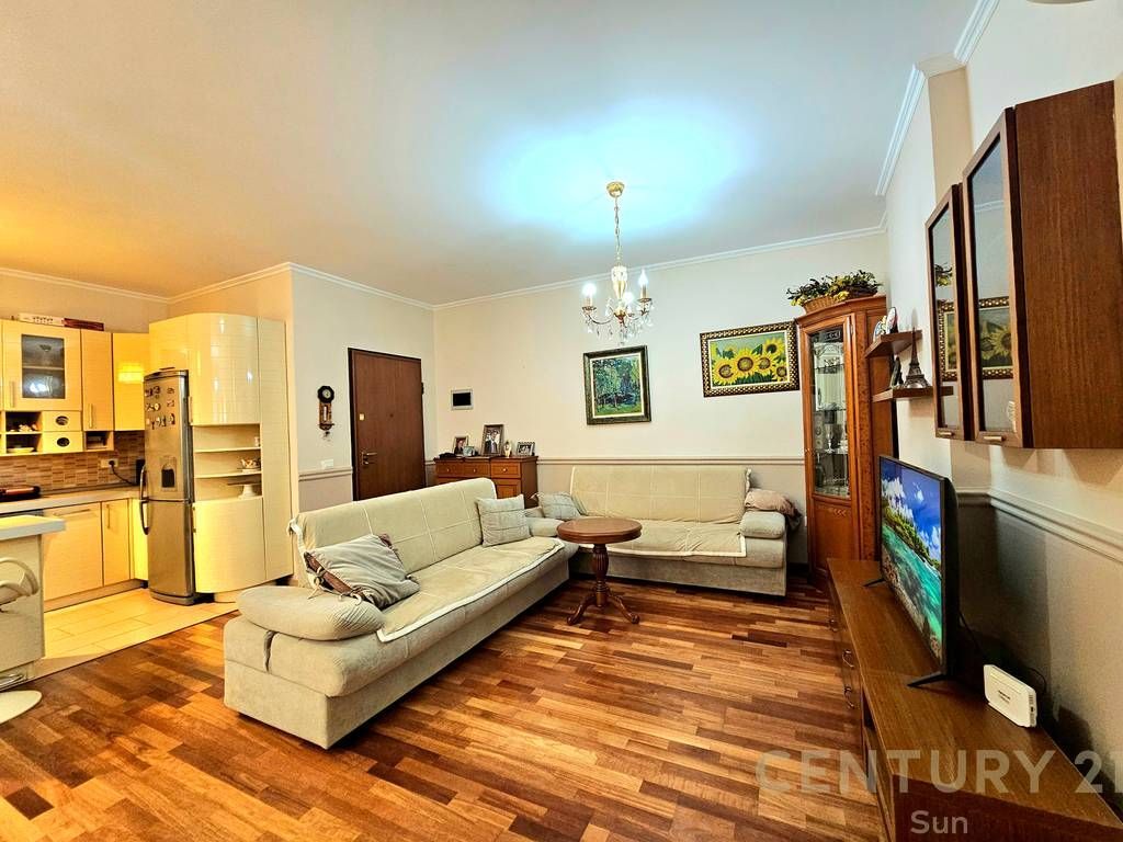 Apartament me qira Kopshti Zoologjik