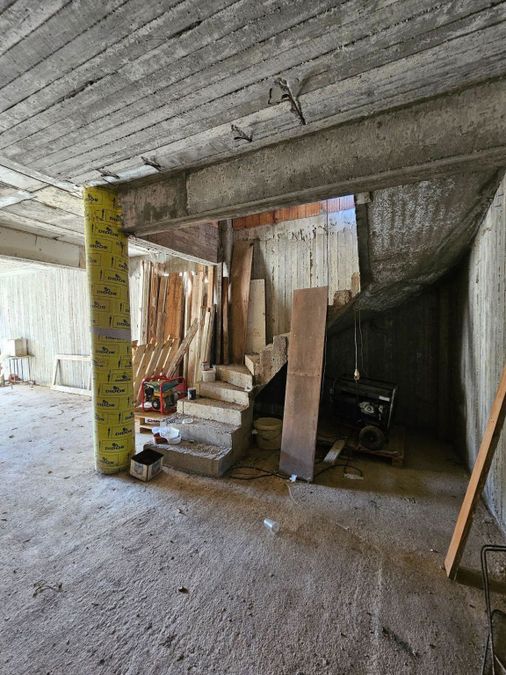 Photo 316317420