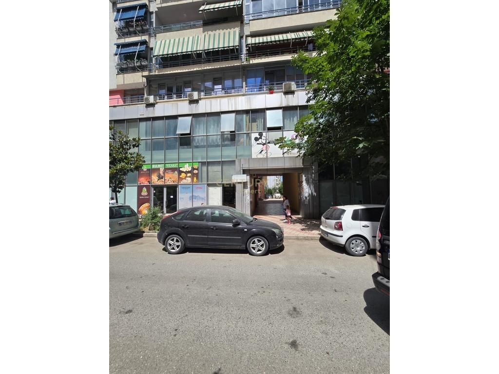 Apartament në shitje Astiri