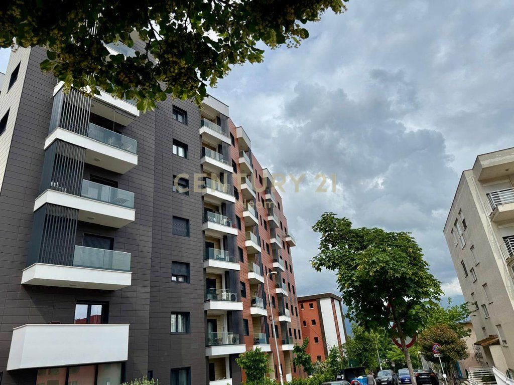 Apartament në shitje Kodra e Diellit