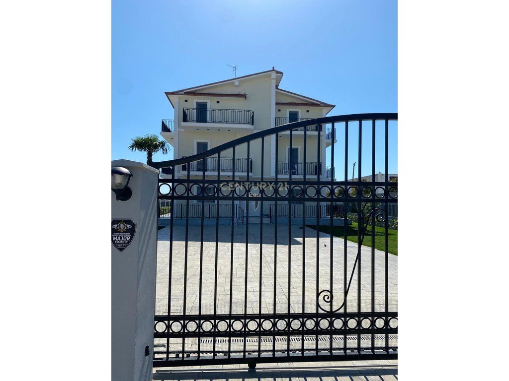 Apartament në shitje Durrës - qyteti