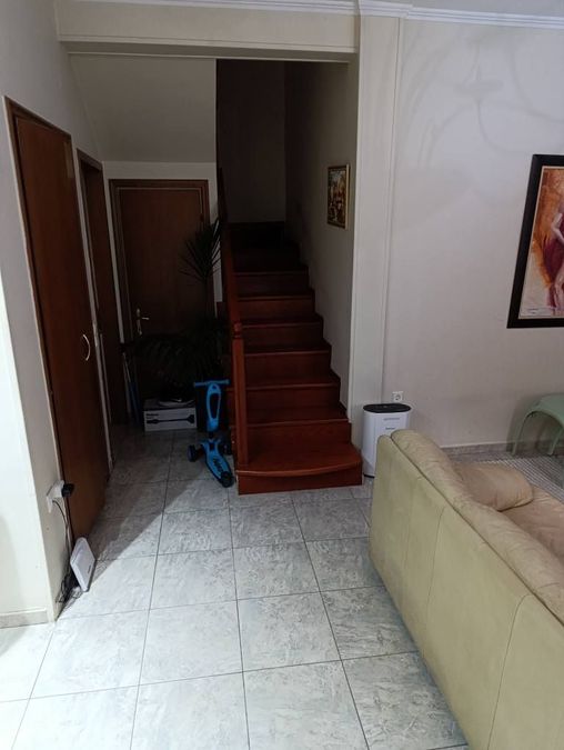 Photo 317281875