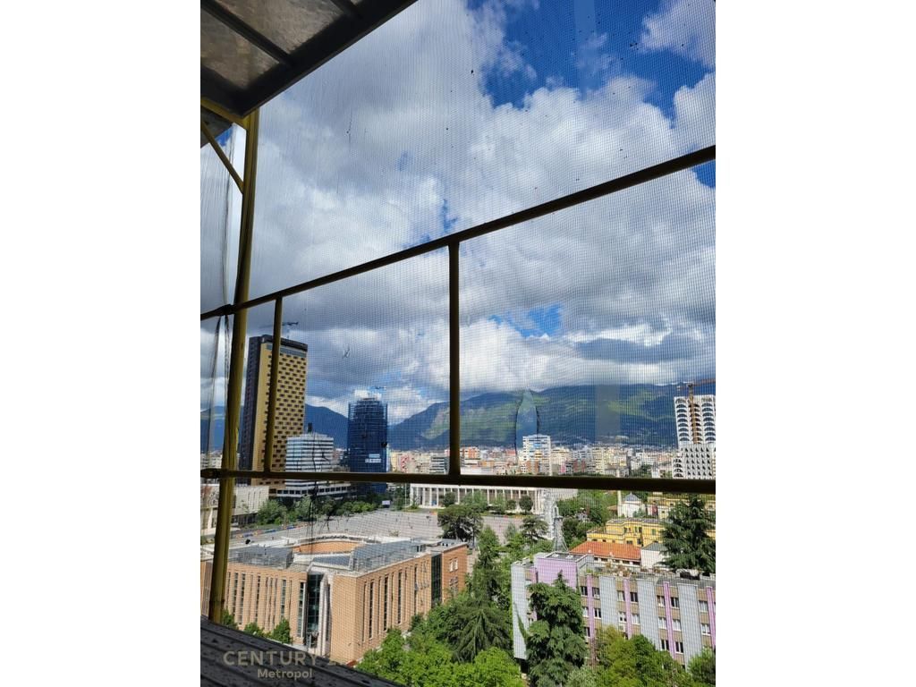 Apartament në shitje Qendër