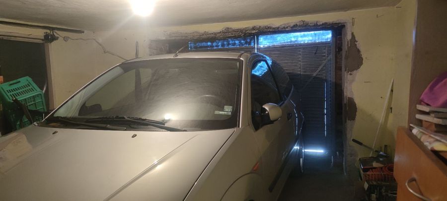 Снимка 317990445