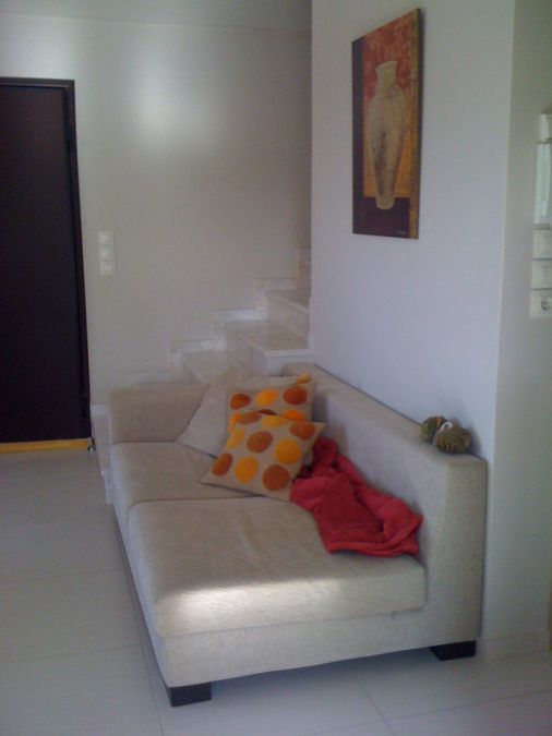 Photo 318242034
