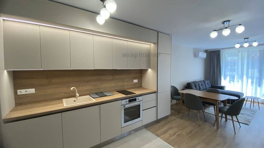 Снимка 318333615