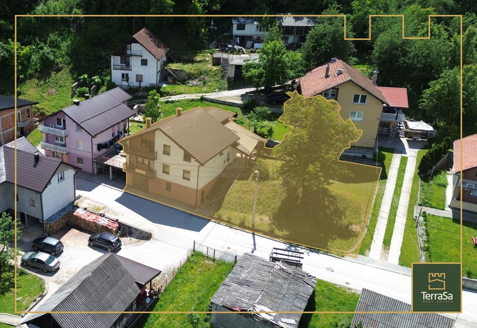 Kuća 300 m2 na prodaju Hadžići, Grivići photo 2