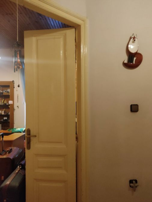 Photo 320196891