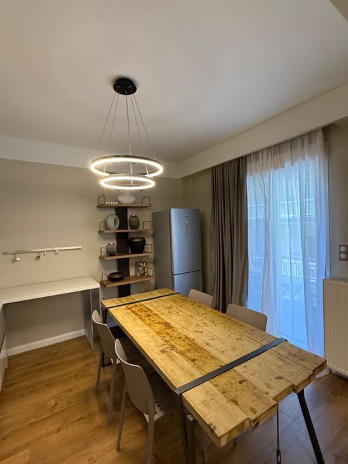 Photo 320417151