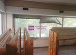 Photo 320425095