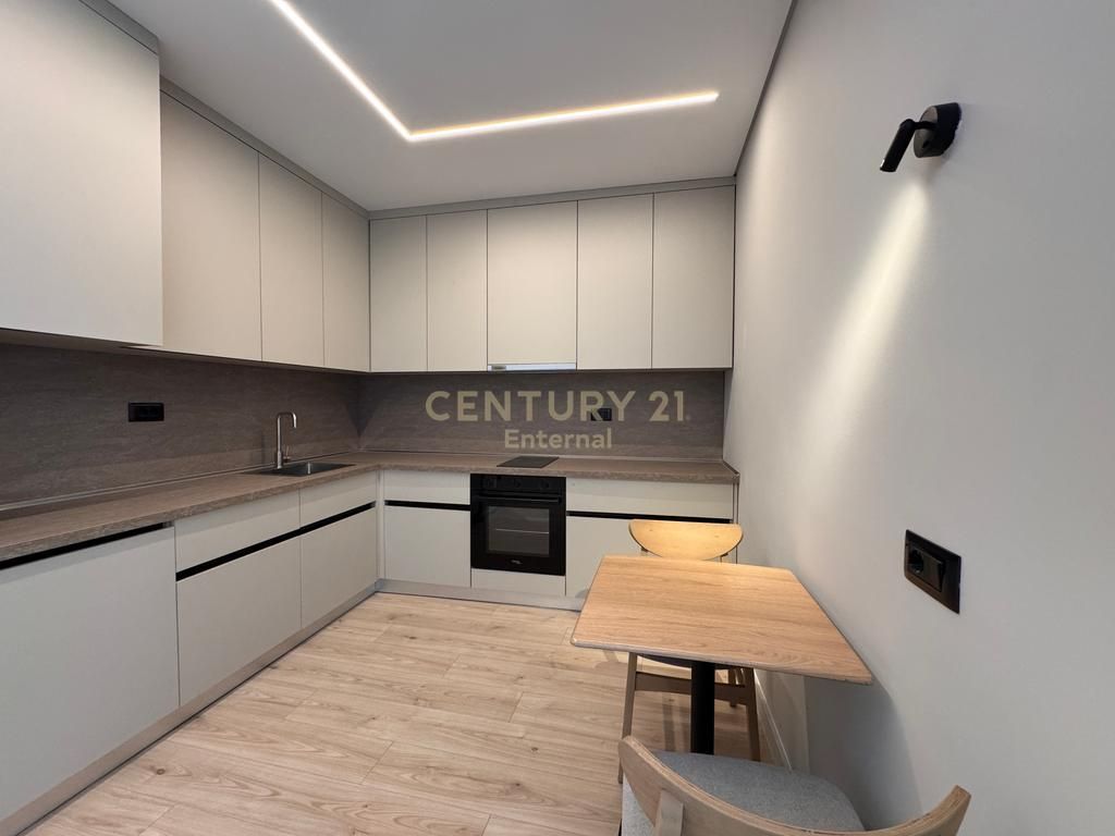 Apartament në shitje Pazari i Ri