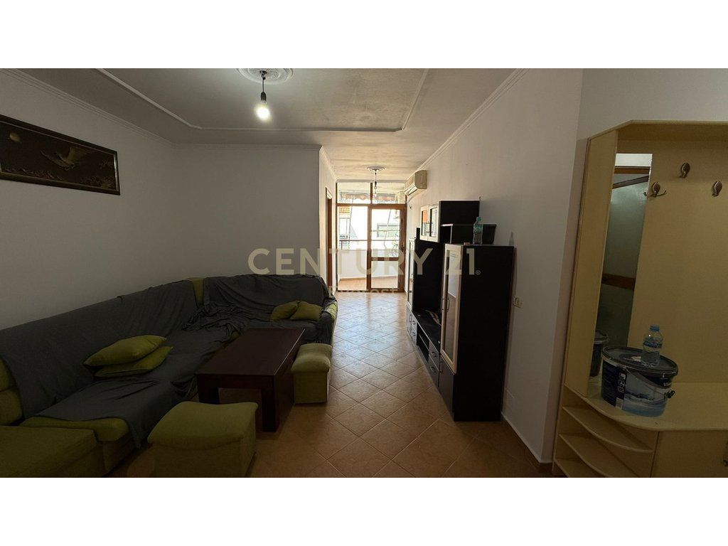 Apartament në shitje Yzberisht