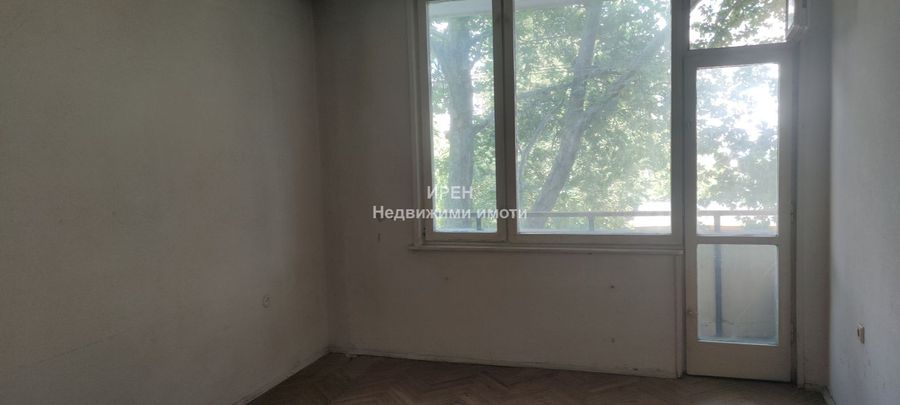 Снимка 321158484