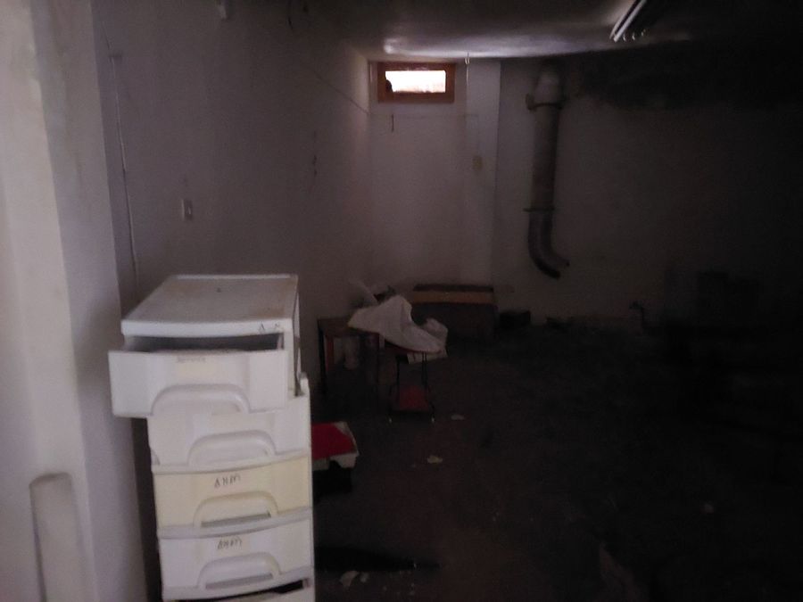 Photo 321257637