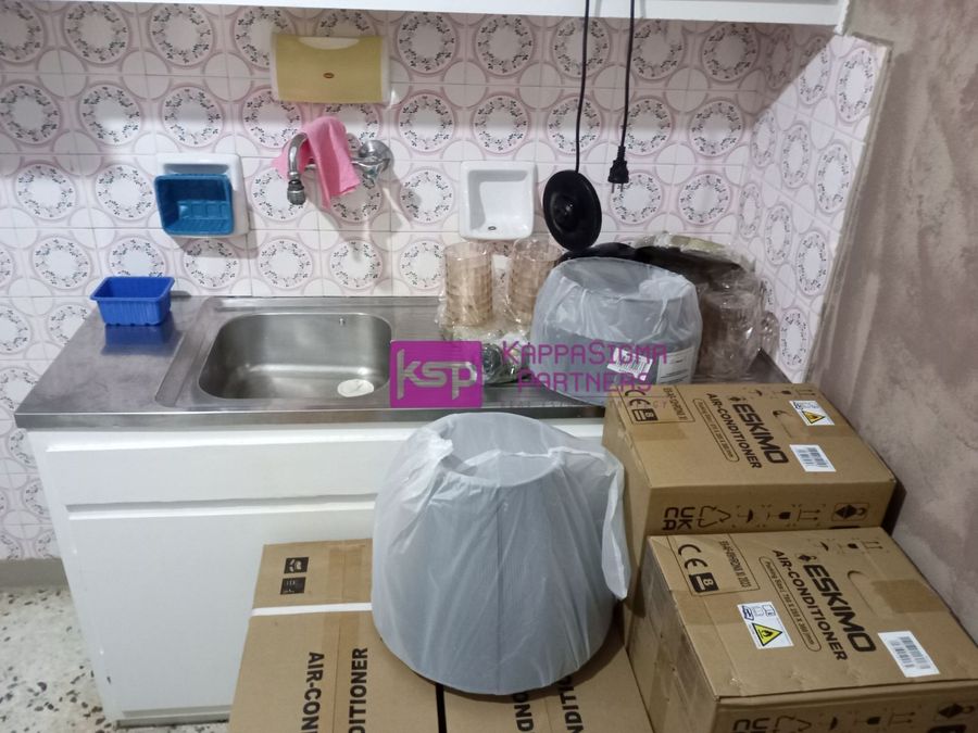 Photo 321267294